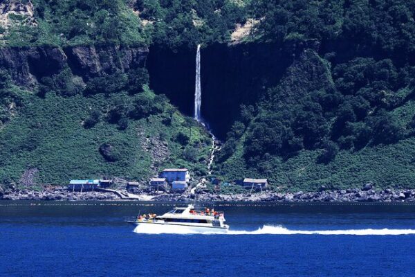 知床ネイチャークルーズ