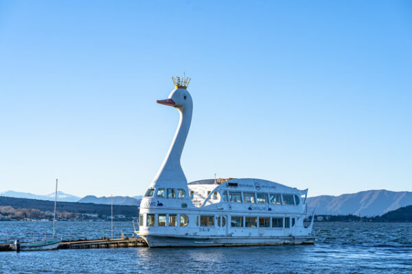 山中湖 遊覧船 白鳥の湖
