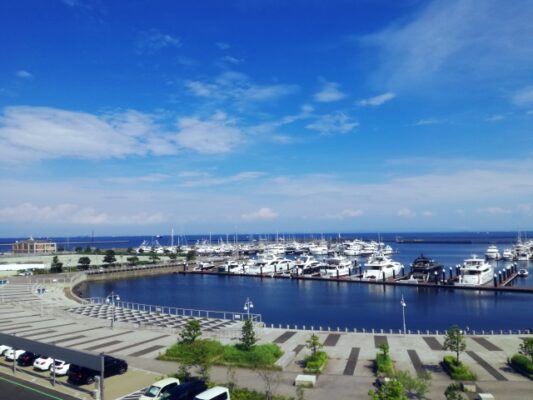 横浜ベイサイドマリーナ