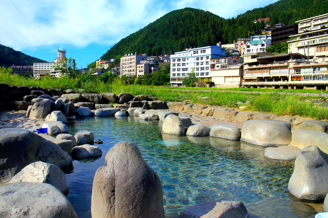 下呂温泉 噴泉池